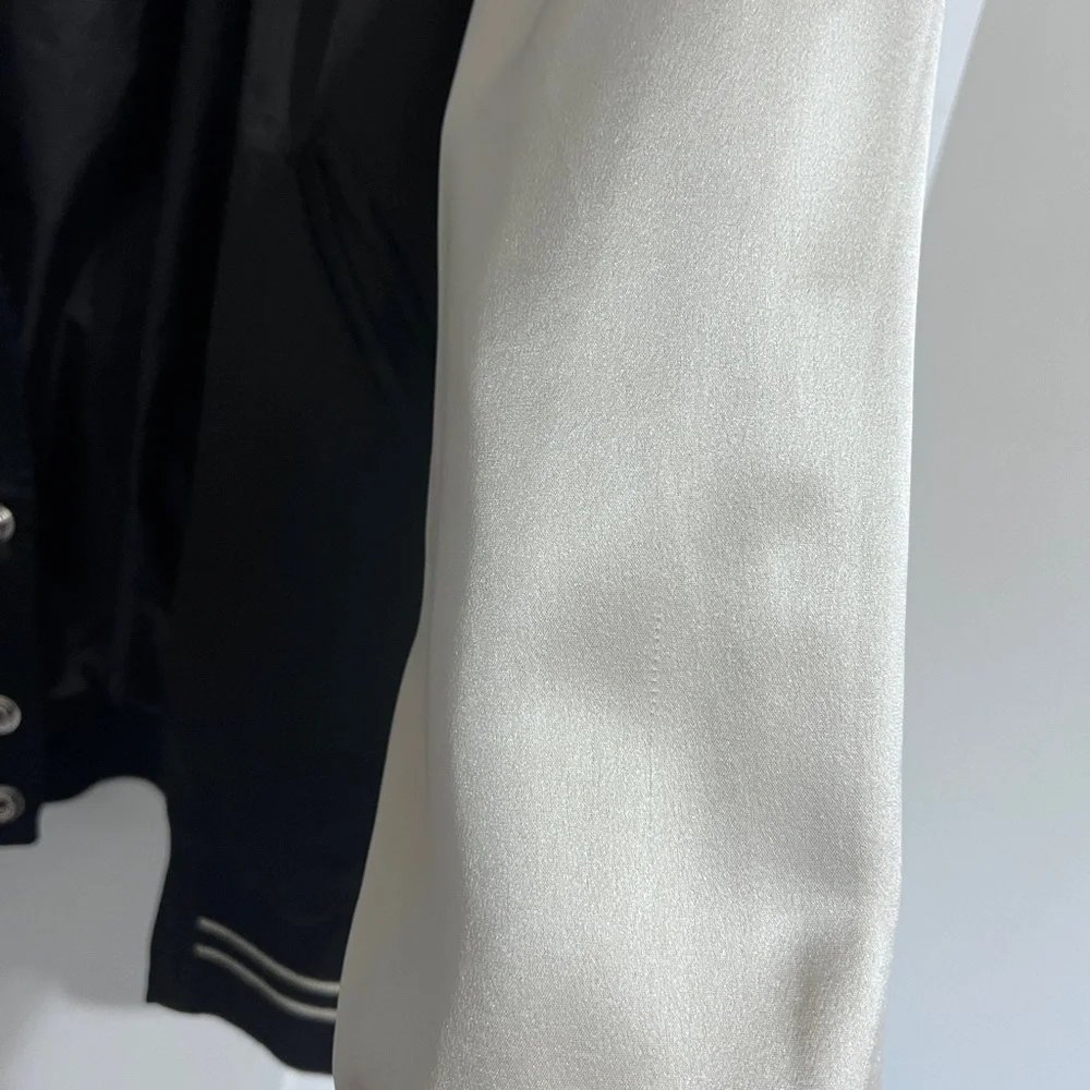 100% Authentic Celine Studded Logo Unisex Viscose Oversized Jacket - Picture 10 of 13